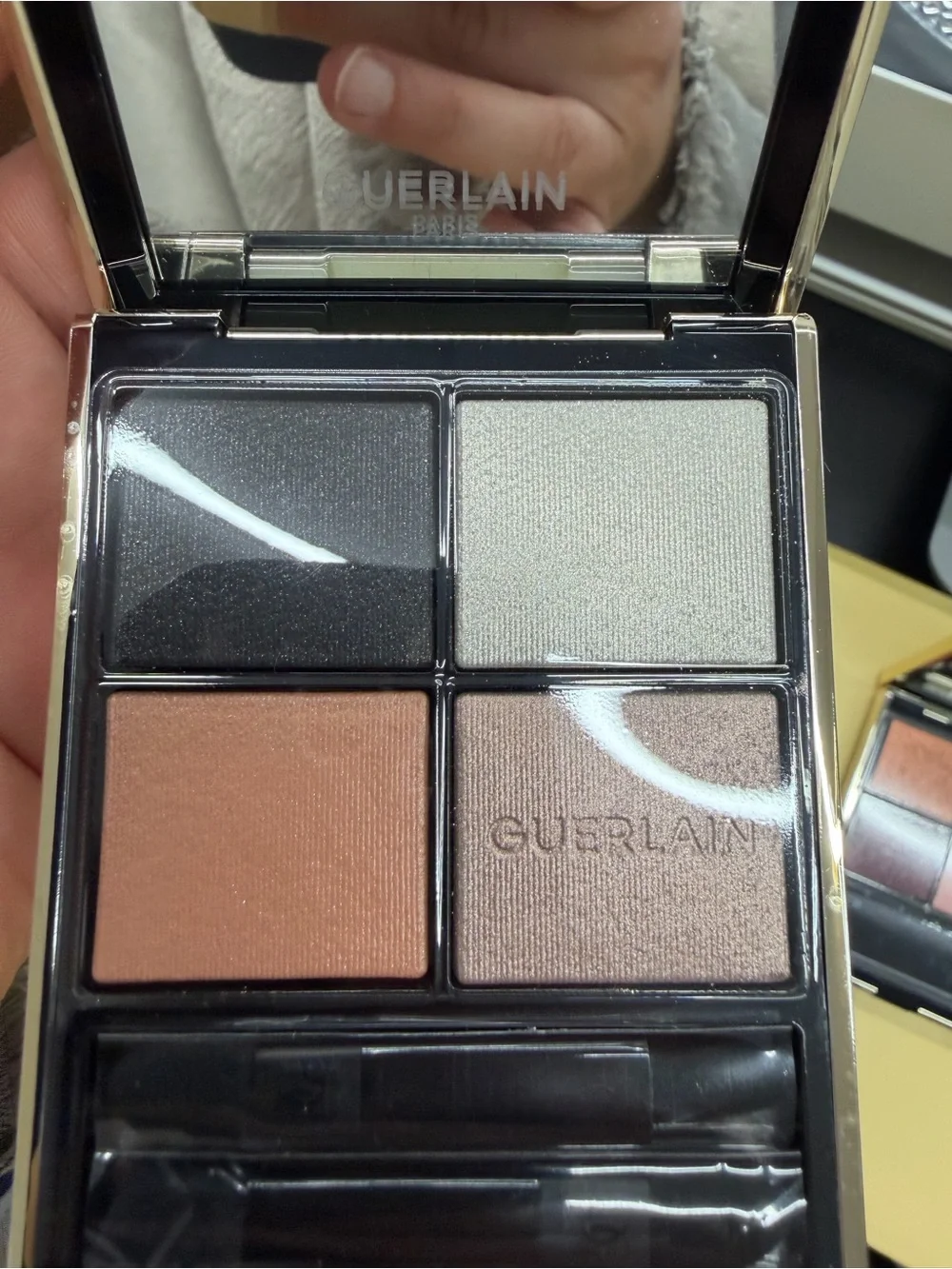 GUERLAIN 4-Color Eyeshadow Palette — Rose, Burgundy, Gold, Copper